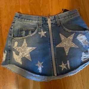 LF star jean skirt